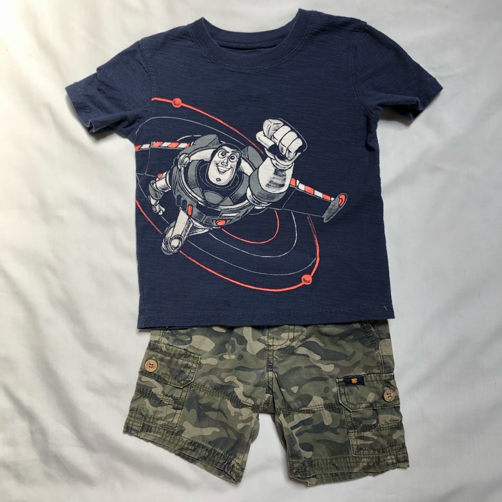 Buzz outfit